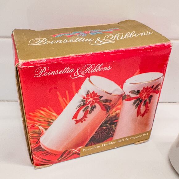 1980's Vintage Poinsettia & Ribbons Fine China Salt & Pepper Shakers, Holiday - Picture 3 of 8